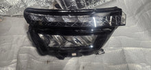 Laden Sie das Bild in den Galerie-Viewer, Frontscheinwerfer Skoda Kamiq 658941016 Full LED Rechts Scheinwerfer Headlight SCH7599929364ar