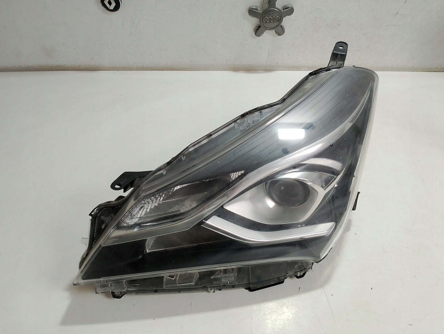 Frontscheinwerfer Toyota Yaris Links Scheinwerfer Headlight SCH7819429751yx