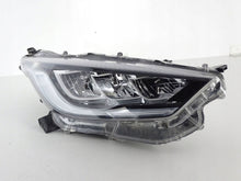 Laden Sie das Bild in den Galerie-Viewer, Frontscheinwerfer Toyota 4 Yaris KO-8EU Rechts Scheinwerfer Headlight SCH4565423021qw