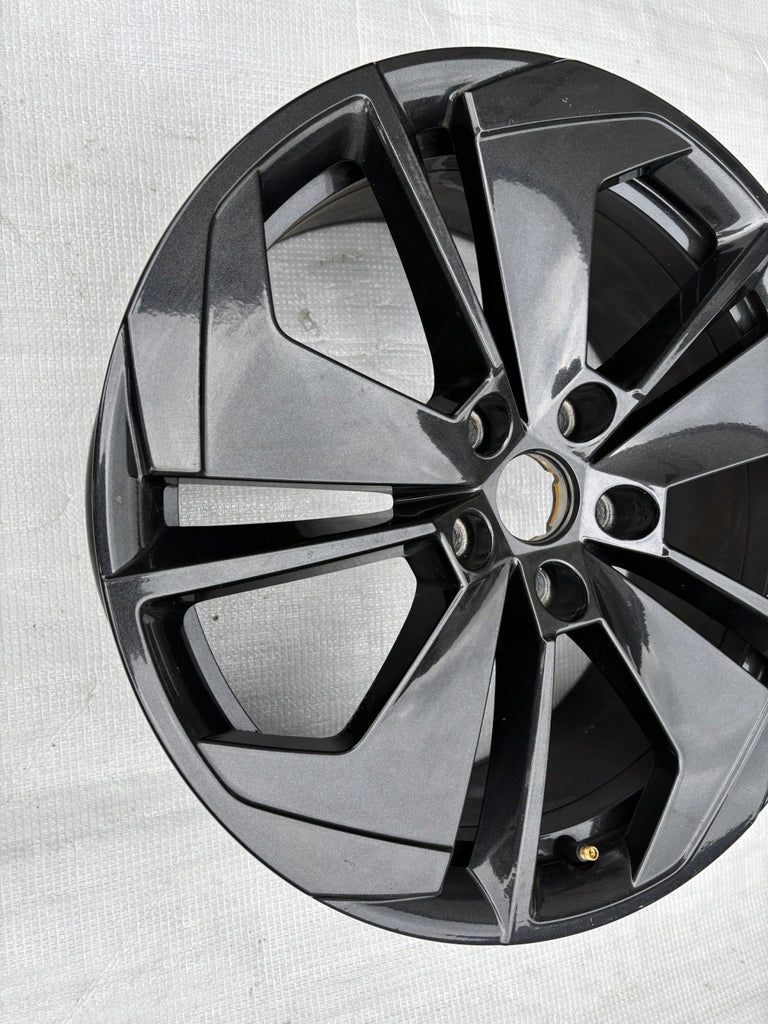 1x Alufelge 18 Zoll 7.5" 5x112 48ET 5E3601025AP Skoda Octavia 5e3 Rim Wheel FEL7434793788nj