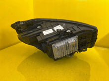 Laden Sie das Bild in den Galerie-Viewer, Frontscheinwerfer Mercedes-Benz W206 A2069060902 LED Links Headlight SCH5233943384kx