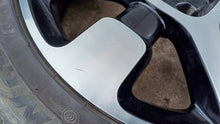 Load image into Gallery viewer, 1x Alufelge 17 Zoll 6.5" 4x108 19ET Citroën Cactus Rim Wheel FEL4023490181se