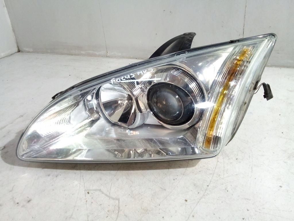 Frontscheinwerfer Ford Focus 4M5113W030GB Links Scheinwerfer Headlight