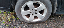 Load image into Gallery viewer, 1x Alufelge 16 Zoll 7.5&quot; 5x112 42ET Glanz Silber A2114014502 Mercedes-Benz W211