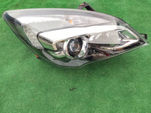 Laden Sie das Bild in den Galerie-Viewer, Frontscheinwerfer Opel Meriva B 13372334 Rechts Scheinwerfer Headlight SCH5621325283vc
