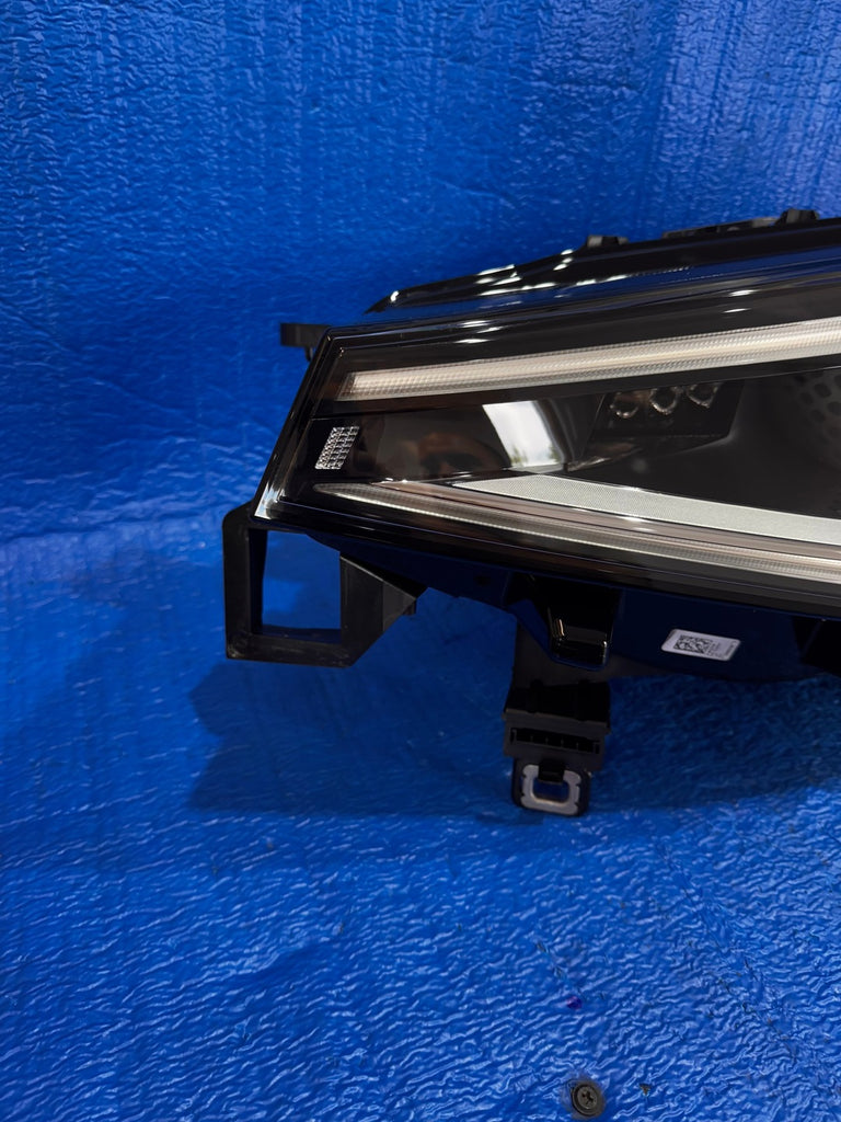 Frontscheinwerfer VW Id.4 11B941077G Full LED Ein Stück (Rechts oder Links) SCH8087083542ns