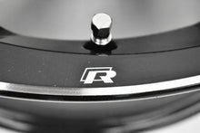 Load image into Gallery viewer, 4x Alufelge 18 Zoll 7.0&quot; 5x100 39ET Glanz Schwarz 2GM601025 VW T-Cross Rim Wheel