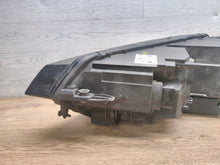 Load image into Gallery viewer, Frontscheinwerfer VW Touran 5TB941036B Rechts Scheinwerfer Headlight SCH2645702114aj