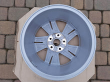 Load image into Gallery viewer, 1x Alufelge 16 Zoll 7.0" 5x112 48ET Schwarz 5H0601025 VW Golf Viii Rim Wheel FEL1662671478ww
