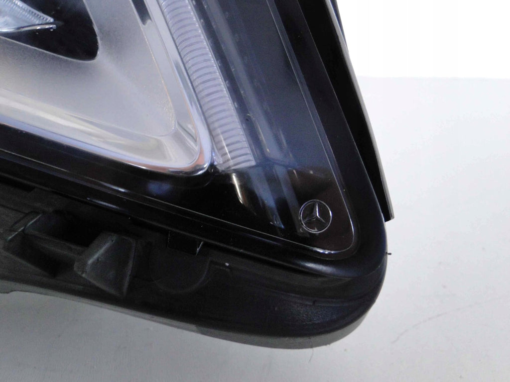 Frontscheinwerfer Mercedes-Benz Gla A1569067000 LED Rechts Headlight SCH3823055468kf