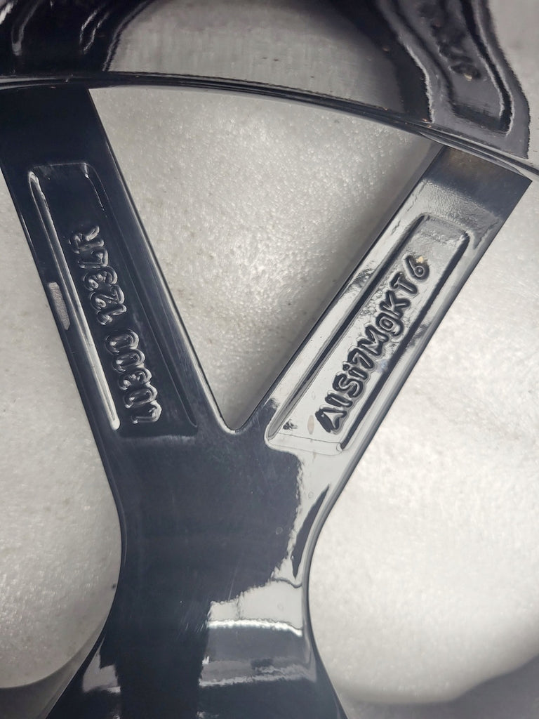 1x Alufelge 19 Zoll 8.5" 5x114.3 54ET 40300R Renault Megane IV Clio Rim Wheel