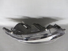 Laden Sie das Bild in den Galerie-Viewer, Frontscheinwerfer Mitsubishi Outlander III 8301C8-54 LED Rechts Headlight