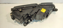 Laden Sie das Bild in den Galerie-Viewer, Frontscheinwerfer Skoda Octavia III 5E1941015F Full LED Rechts oder Links SCH3397117952fl