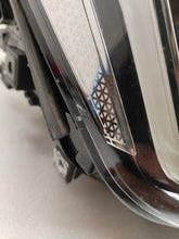 Laden Sie das Bild in den Galerie-Viewer, Frontscheinwerfer Seat Tarraco 5FJ941008H Full LED Rechts Scheinwerfer Headlight