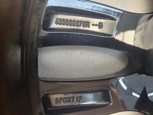 Laden Sie das Bild in den Galerie-Viewer, 1x Alufelge 17 Zoll 7.0&quot; 4x100 55ET 403000076R MA-DAR81 Renault Megane Rim Wheel