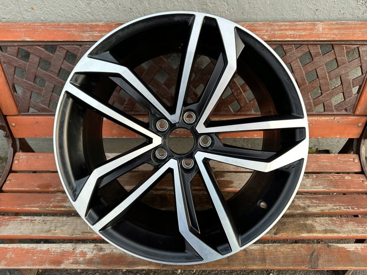 1x Alufelge 19 Zoll 8.5" 5x112 40ET 8W0071499 Audi A4 Rim Wheel FEL8164384503mg