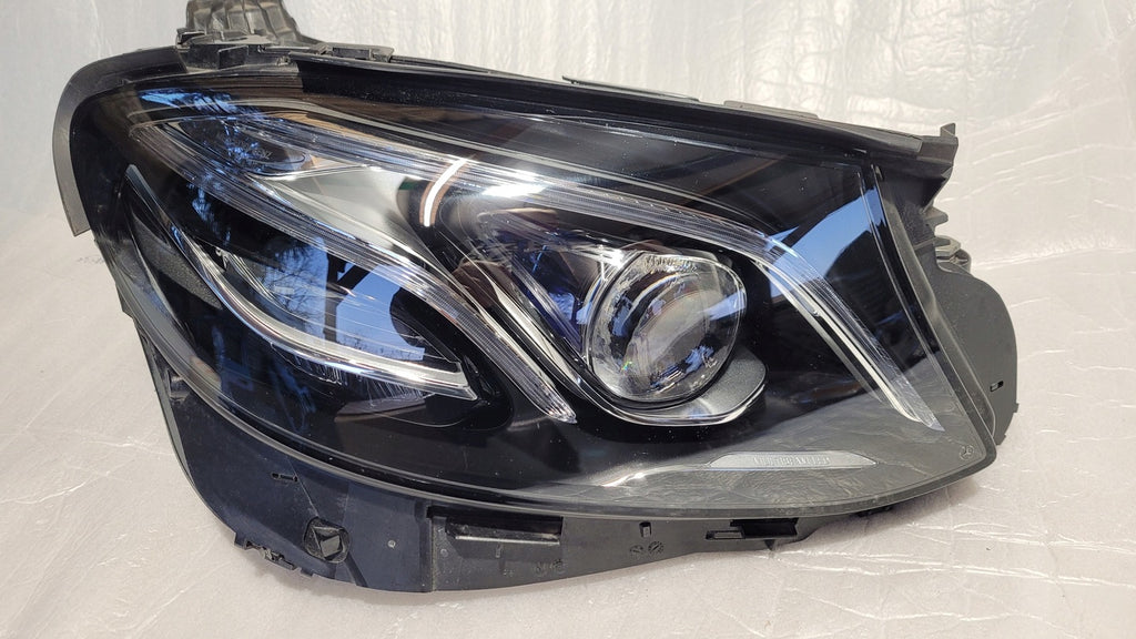 Frontscheinwerfer BMW W213 A2139067606 LED Rechts Scheinwerfer Headlight SCH6200258859yp