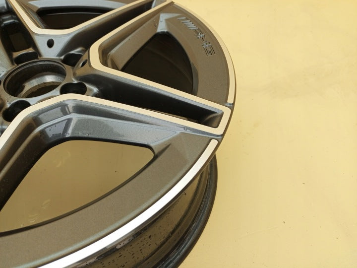 1x Alufelge 18 Zoll 7.5" 5x112 49ET Glanz A1774011500 Mercedes-Benz W177 FEL3166555944if