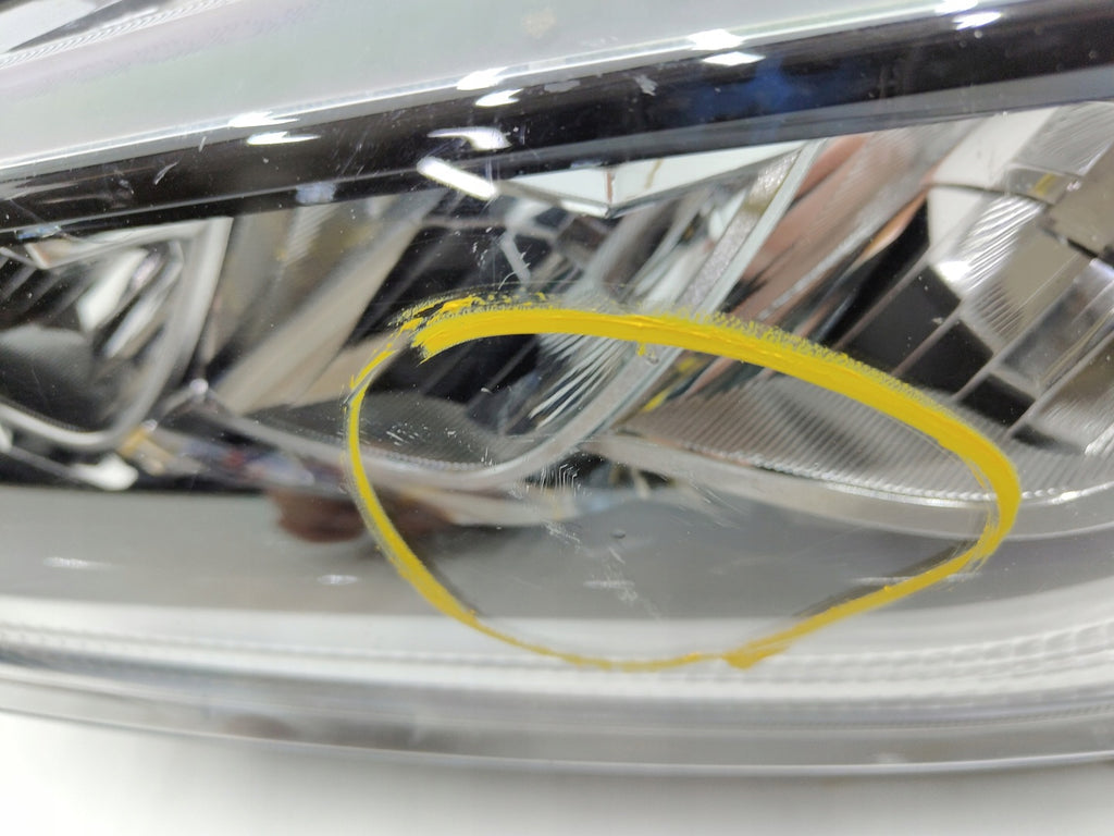 Frontscheinwerfer Toyota Yaris EUK0-8 LED FALSE Scheinwerfer Headlight SCH5331794259zf