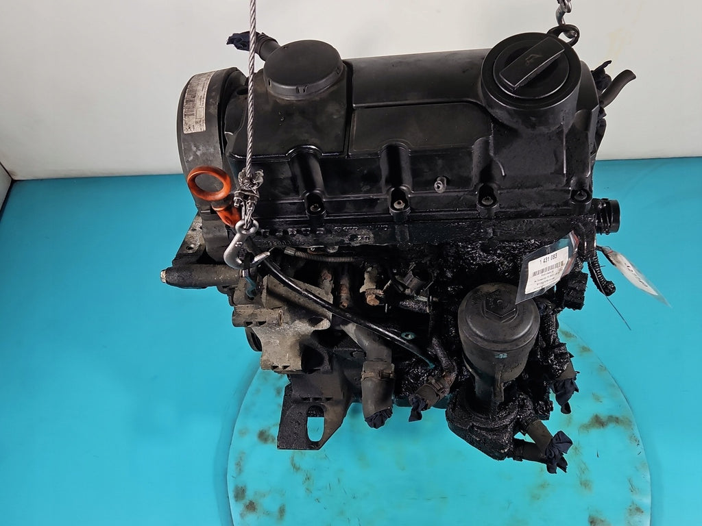 Motor VW Transporter BRR 1.9 TDI 84PS 62kW 2008 Diesel Engine Unkomplett
