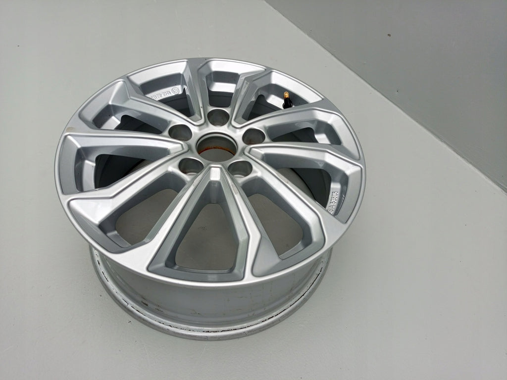 1x Alufelge 16 Zoll 6.5" 5x114.3 40ET Glanz Silber Hyundai Tucson Elantra FEL3517935197qb