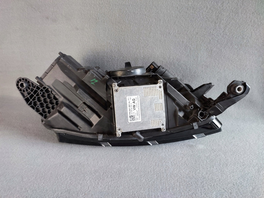 Frontscheinwerfer Skoda Fabia III 3B0941016AN LED Ein Stück (Rechts oder Links)