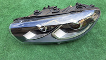 Laden Sie das Bild in den Galerie-Viewer, Frontscheinwerfer VW Scirocco 1K8941751B Bi-Xenon Links Scheinwerfer Headlight