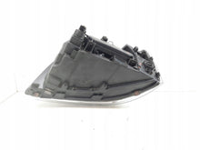 Laden Sie das Bild in den Galerie-Viewer, Frontscheinwerfer VW Transporter Caravelle 304411175R Rechts Headlight SCH2963246478sx