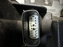 Laden Sie das Bild in den Galerie-Viewer, Frontscheinwerfer Ford Kuga GV41-13D155-EF Xenon Links Scheinwerfer Headlight SCH2226491615iq