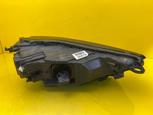 Laden Sie das Bild in den Galerie-Viewer, Frontscheinwerfer Audi Q5 80A941035E LED Links Scheinwerfer Headlight SCH2267157438ln