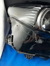 Load image into Gallery viewer, Frontscheinwerfer Mazda Cx30 LED Rechts Scheinwerfer Headlight