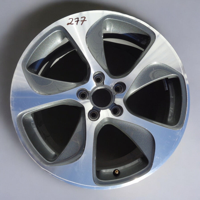 1x Alufelge 18 Zoll 7.5" 5x112 51ET Silber 8V0601025 Audi A3 Rim Wheel