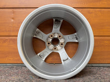 Load image into Gallery viewer, 1x Alufelge 17 Zoll 7.5" 5x112 38ET Glanz Silber 8W0601025EH Audi A5 Rim Wheel FEL6743993394vj