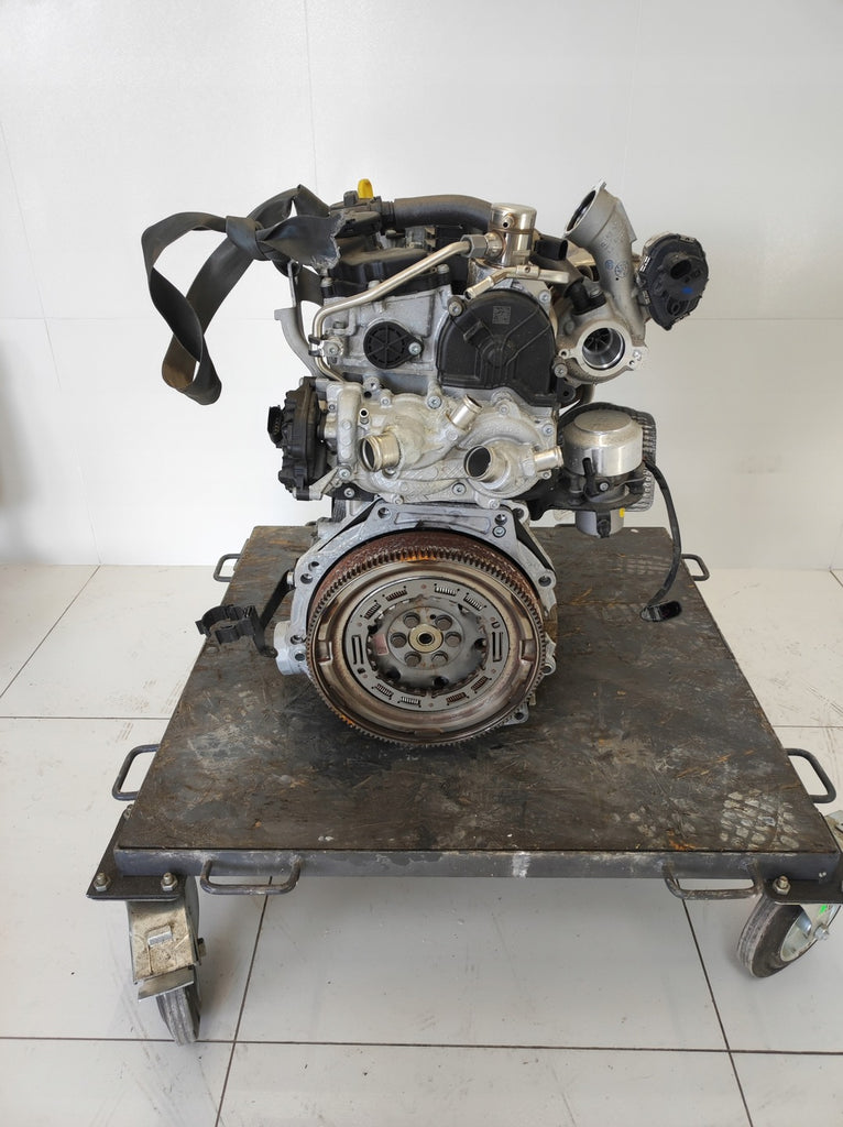 Motor Audi A3 DHF 1.5 TSI 131PS 96kW Benzin Engine Komplett