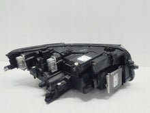 Laden Sie das Bild in den Galerie-Viewer, Frontscheinwerfer VW Tiguan Allspace 5NN941081D LED Rechts oder Links