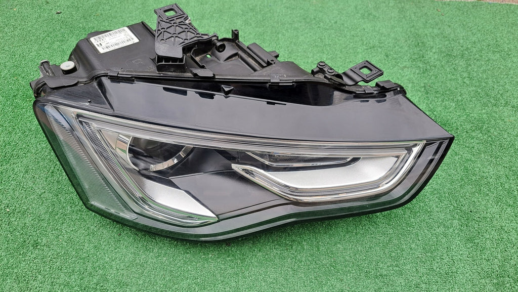 Frontscheinwerfer Audi A5 8T0941044C LED Rechts Scheinwerfer Headlight