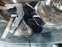 Load image into Gallery viewer, Frontscheinwerfer Peugeot Partner Rifter 9816826980 Links Scheinwerfer Headlight