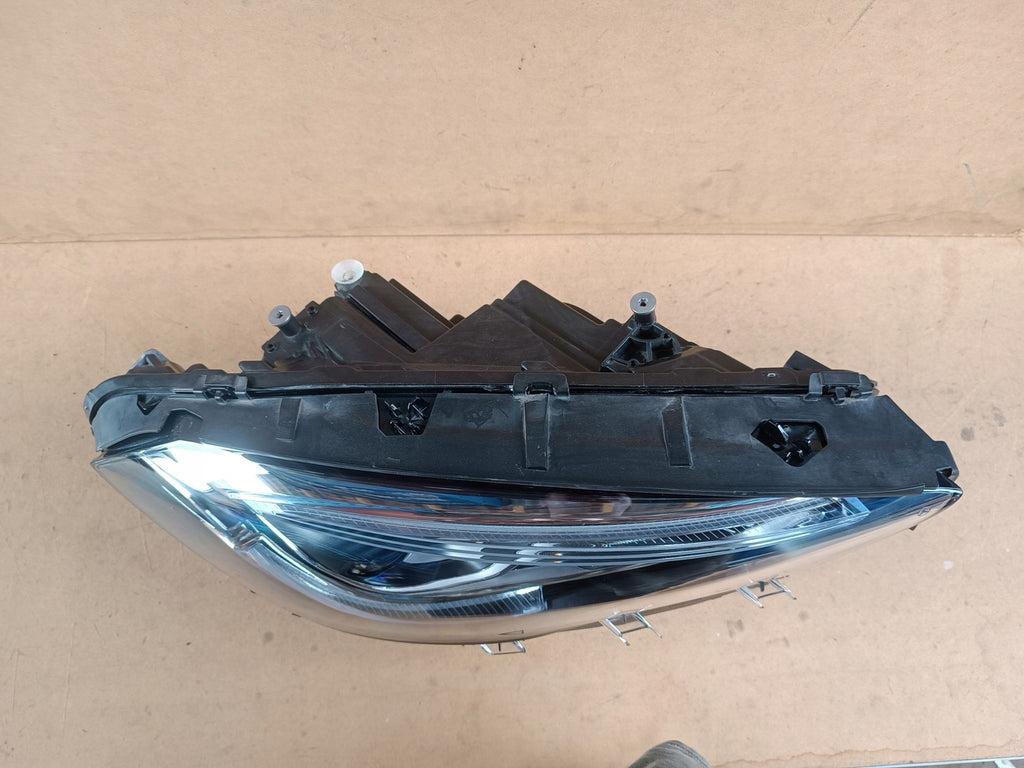 Frontscheinwerfer Mercedes-Benz W247 A2479063605 Full LED Rechts Headlight