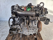 Load image into Gallery viewer, Motor Volvo S40 D5244T 2.4 180PS 120kW Diesel Engine Komplett MOT9075607456ds