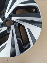 Laden Sie das Bild in den Galerie-Viewer, 1x Alufelge 21 Zoll 8.5" 5x112 40ET Glanz Schwarz 11A601025B VW Rim Wheel FEL6633605861hv