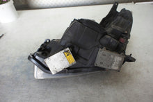 Laden Sie das Bild in den Galerie-Viewer, Frontscheinwerfer Opel Astra H 498990969 Xenon Rechts Scheinwerfer Headlight SCH2289027987ks
