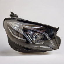 Laden Sie das Bild in den Galerie-Viewer, Frontscheinwerfer Mercedes-Benz A2139064804 Rechts Scheinwerfer Headlight