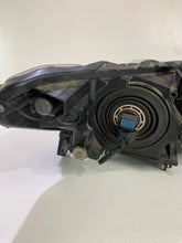 Laden Sie das Bild in den Galerie-Viewer, Frontscheinwerfer Honda Insight 100-22875 Links Scheinwerfer Headlight