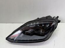 Laden Sie das Bild in den Galerie-Viewer, Frontscheinwerfer Porsche Cayenne 9Y0941085Q Links Scheinwerfer Headlight SCH5484554230uh