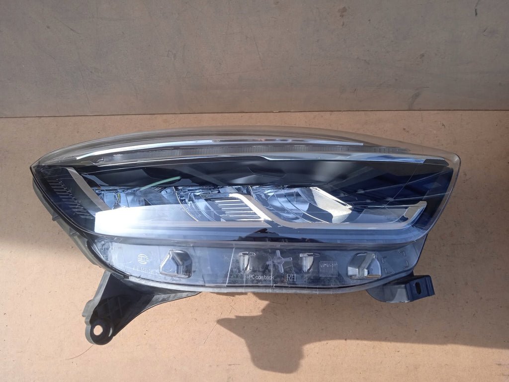 Frontscheinwerfer Renault Captur I 260107244R FULL LED Rechts oder Links