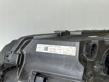 Load image into Gallery viewer, Frontscheinwerfer Skoda Superb III 3V1941015D 3V1941016D LED Rechts oder Links