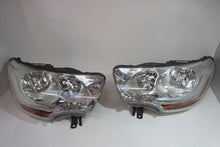 Laden Sie das Bild in den Galerie-Viewer, Frontscheinwerfer Citroën C4 II B7 9687304480 Ein Stück (Rechts oder Links)