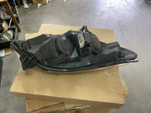 Laden Sie das Bild in den Galerie-Viewer, Frontscheinwerfer Opel Astra H Gtc 1EG270370 Links Scheinwerfer Headlight