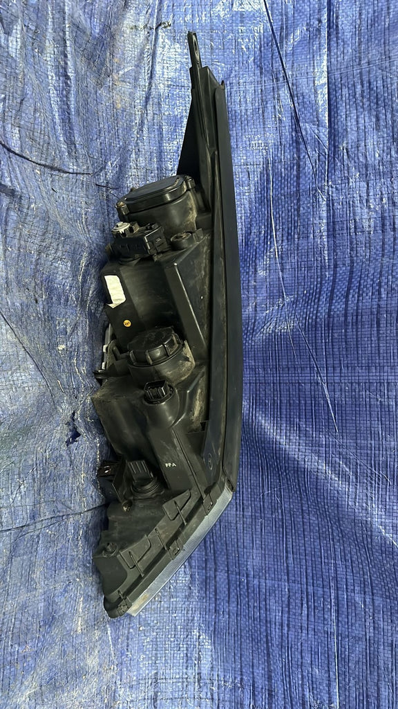 Frontscheinwerfer Kia Sportage Xenon Links Scheinwerfer Headlight SCH8334839237nb