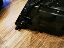 Load image into Gallery viewer, Frontscheinwerfer Skoda Octavia III 5E1941016C Rechts Scheinwerfer Headlight SCH1706923824gj